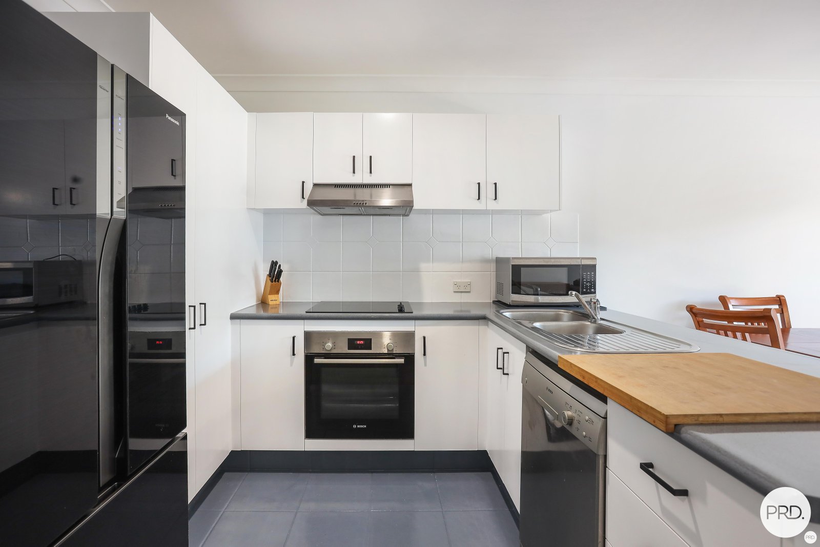 77/150 Marine Parade SOUTHPORT 5