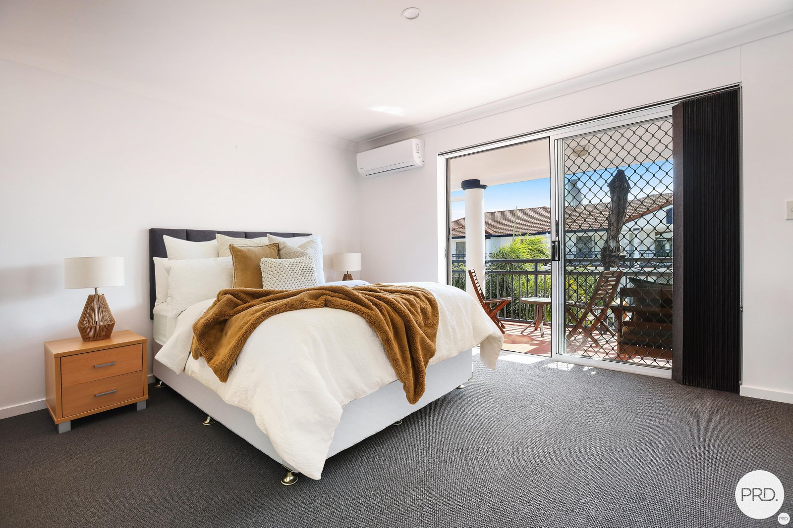 77/150 Marine Parade SOUTHPORT 6