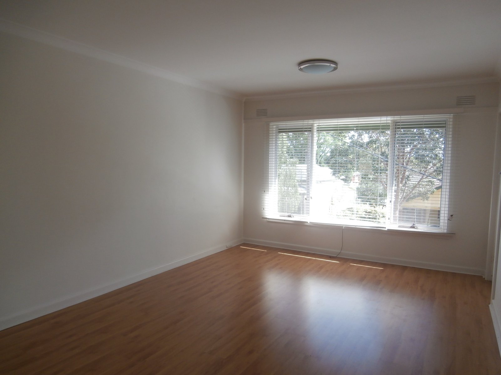 Gallery: 7/72 Campbell Road