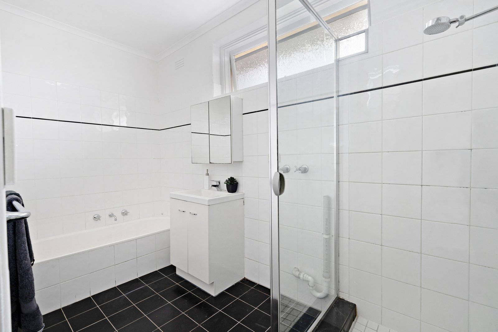 Real Estate and Property in 7/72 Westbury Street, St Kilda East, VIC