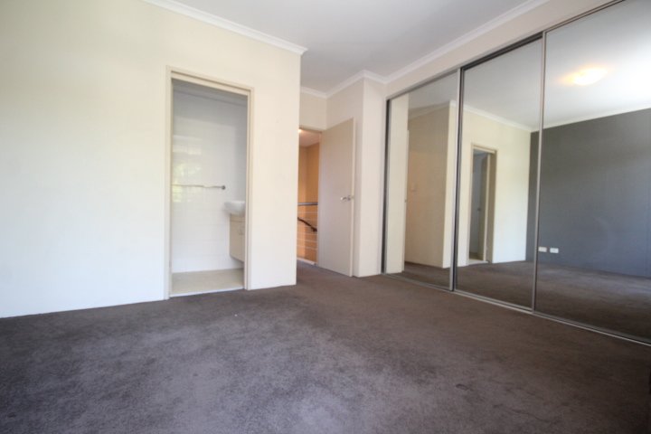 77/3-13 Erskenville Road NEWTOWN 5