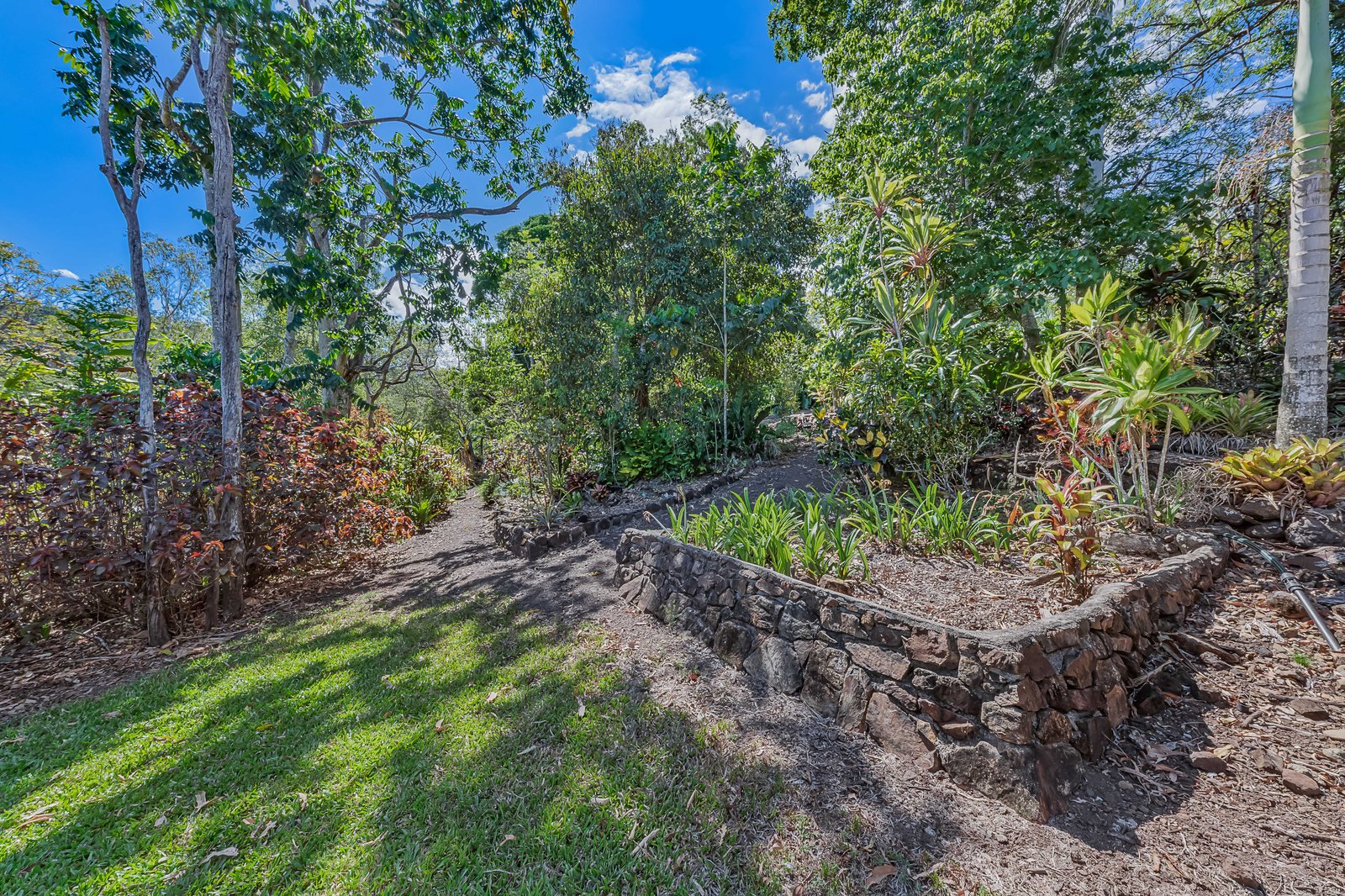 773 Gregory Cannon Valley Road STRATHDICKIE 27