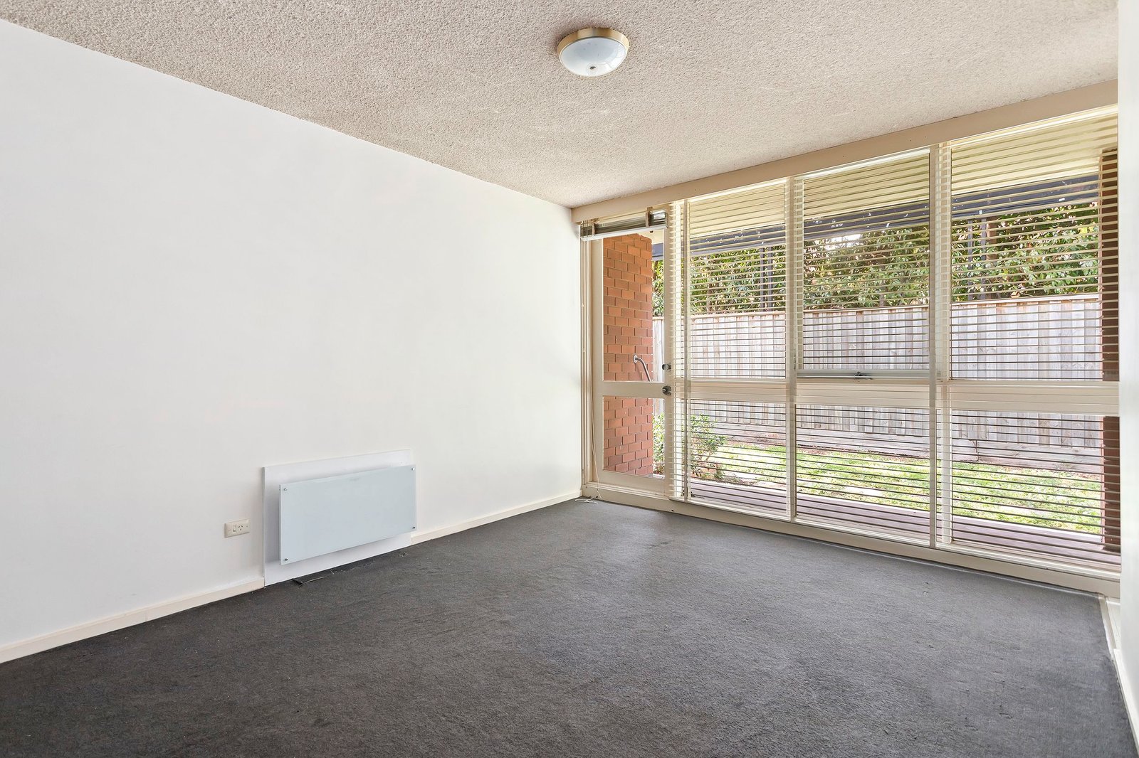 Real Estate and Property in 7/73 Shoobra Road, Elsternwick, VIC