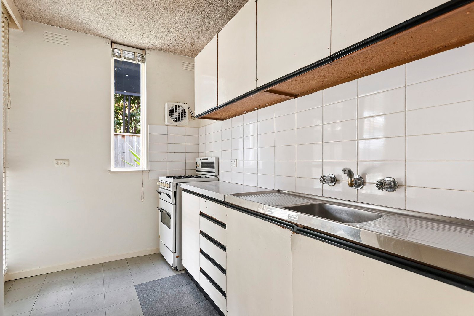 Real Estate and Property in 7/73 Shoobra Road, Elsternwick, VIC