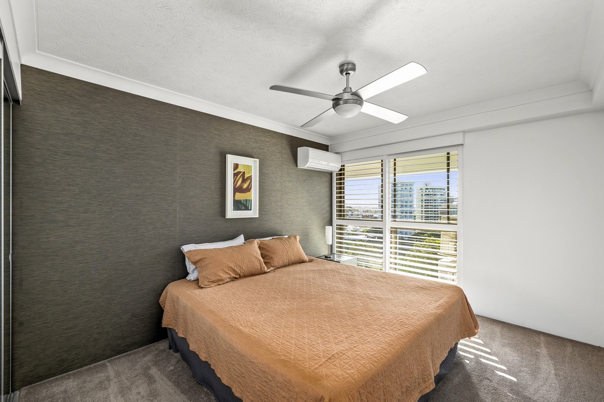 77/45 Hayle Street BURLEIGH HEADS 7