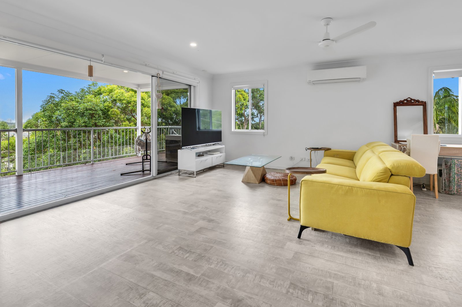 775 Ashmore Road MOLENDINAR 8