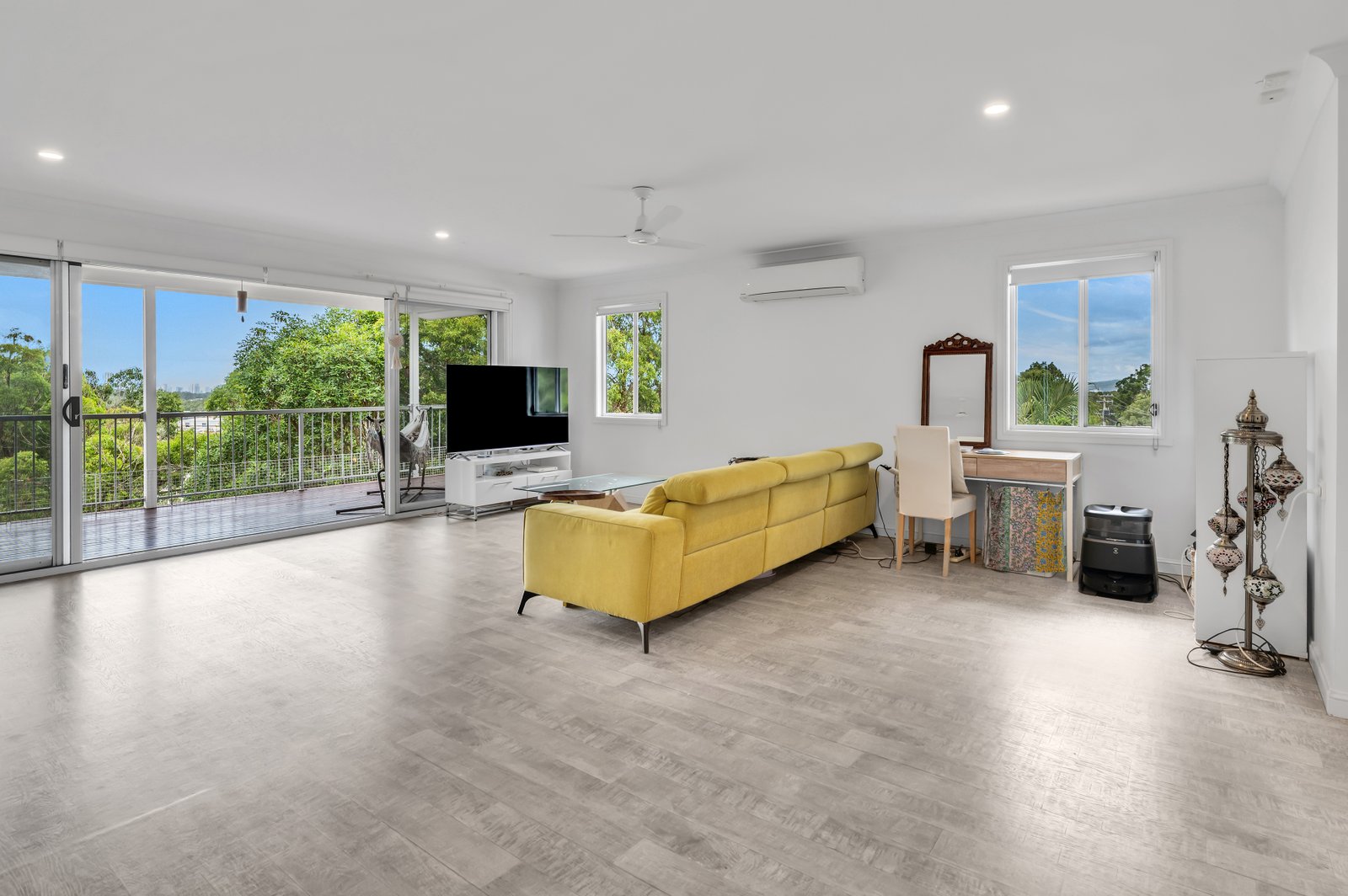 775 Ashmore Road MOLENDINAR 9
