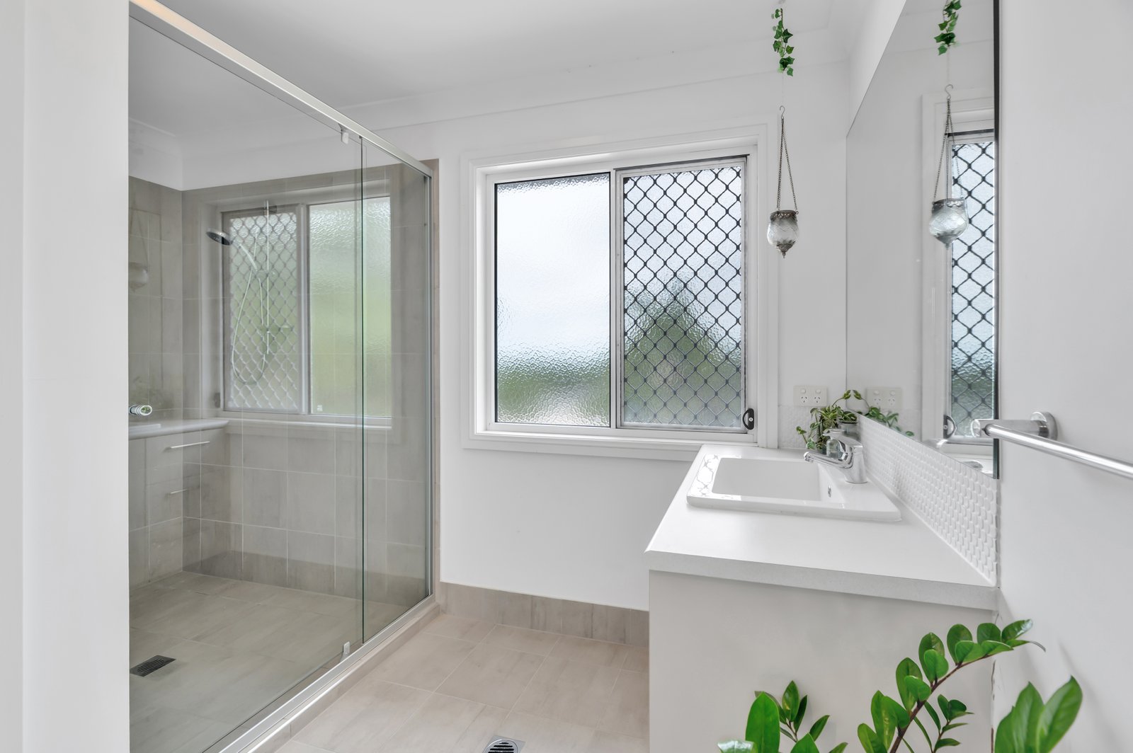 775 Ashmore Road MOLENDINAR 19