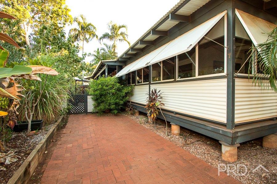 7/76 Robinson Street BROOME 5