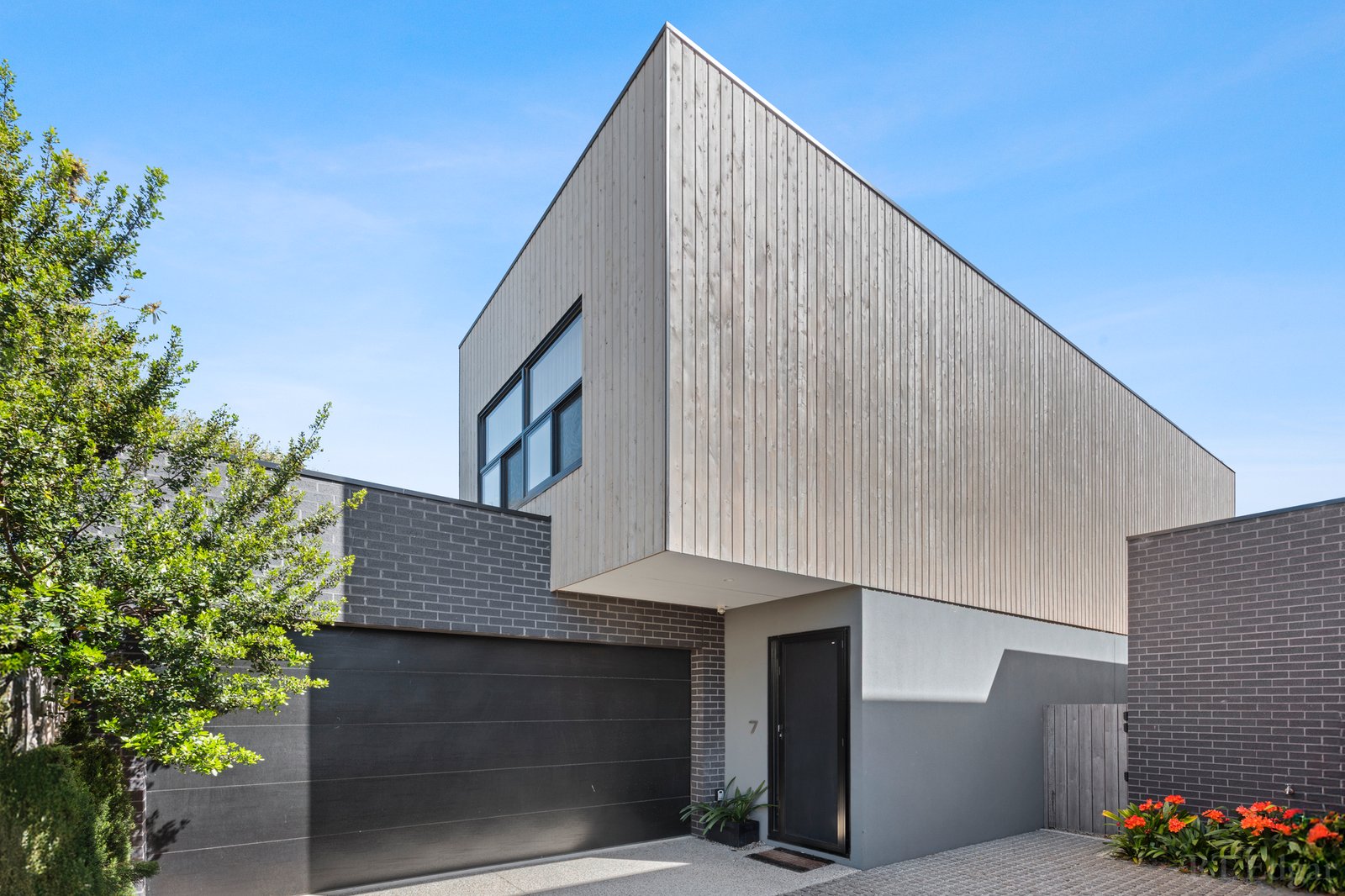 Real Estate and Property in 7/77 Hitchcock Avenue, Barwon Heads, VIC