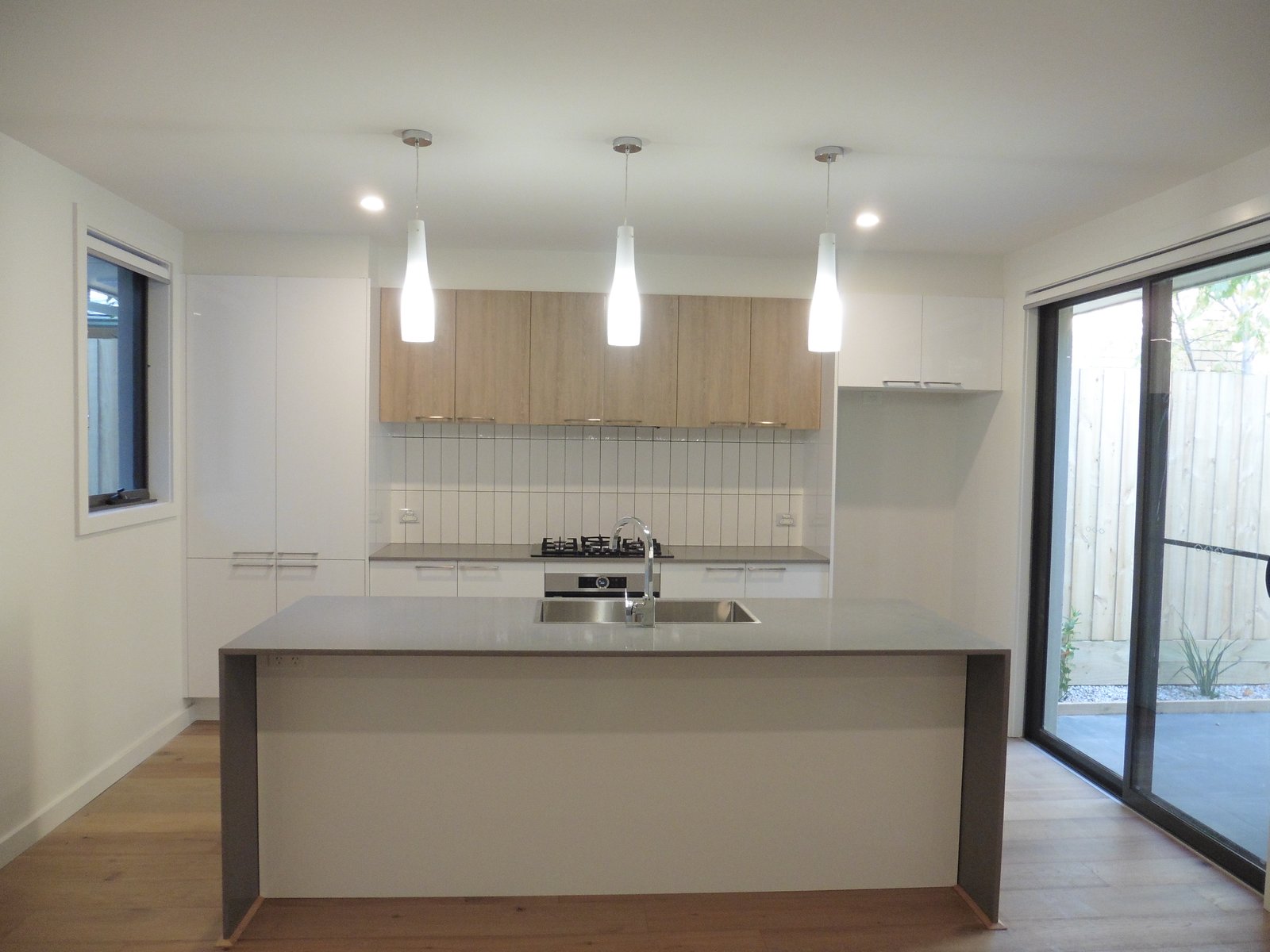 Gallery: 77a Haldane Street
