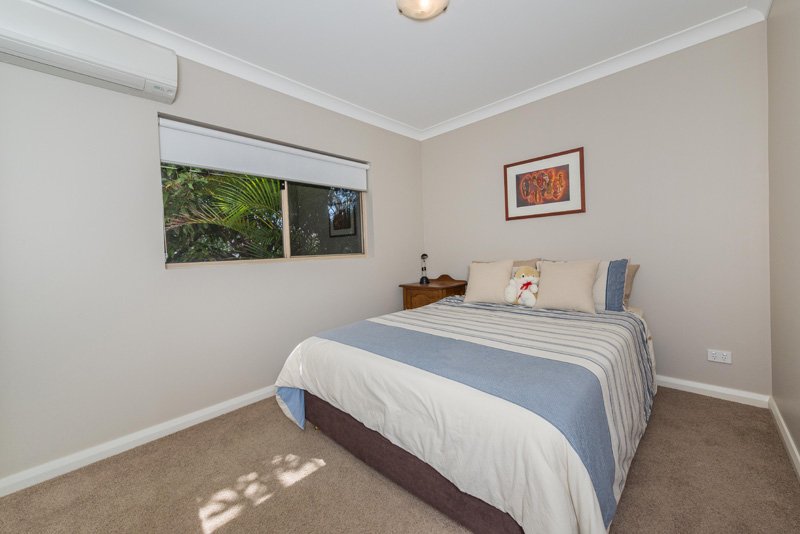 77a Kent Gardens SOLDIERS POINT 16