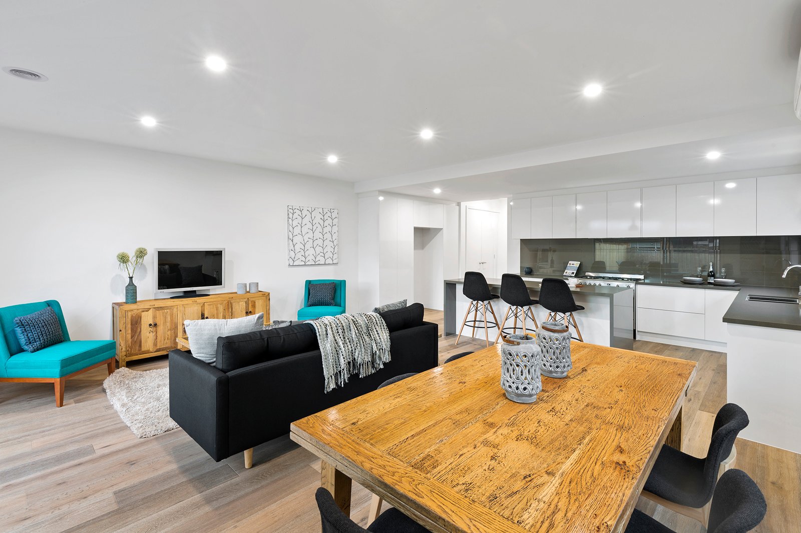 Gallery: 77a Stockdale Avenue