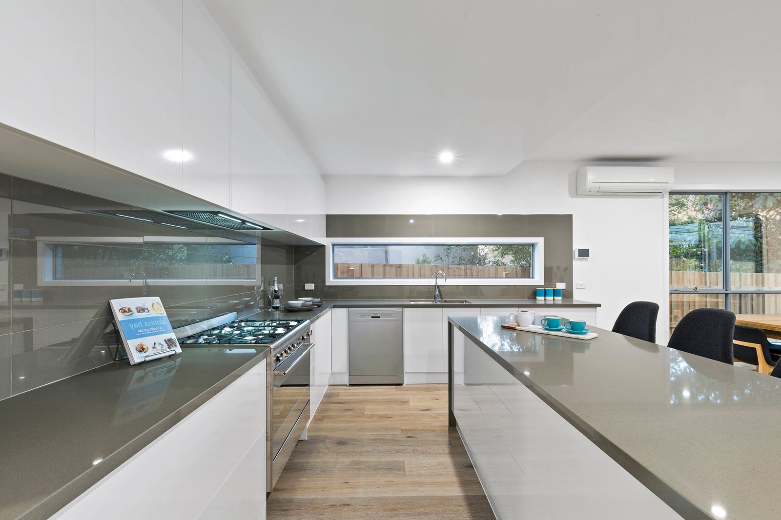 Gallery: 77a Stockdale Avenue