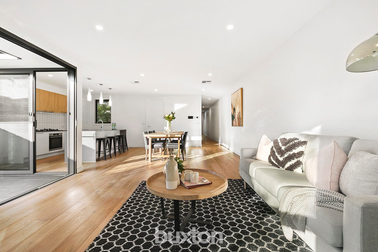 Gallery: 77b Haldane Street