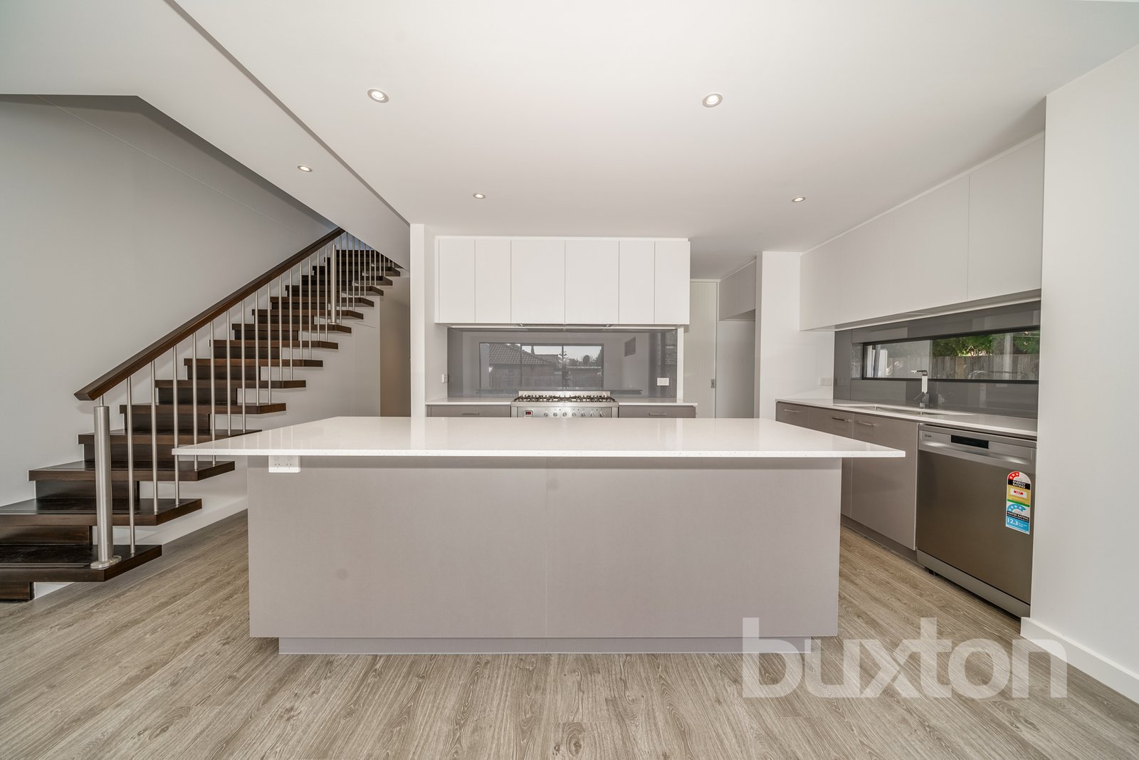 Gallery: 77B Tambet Street