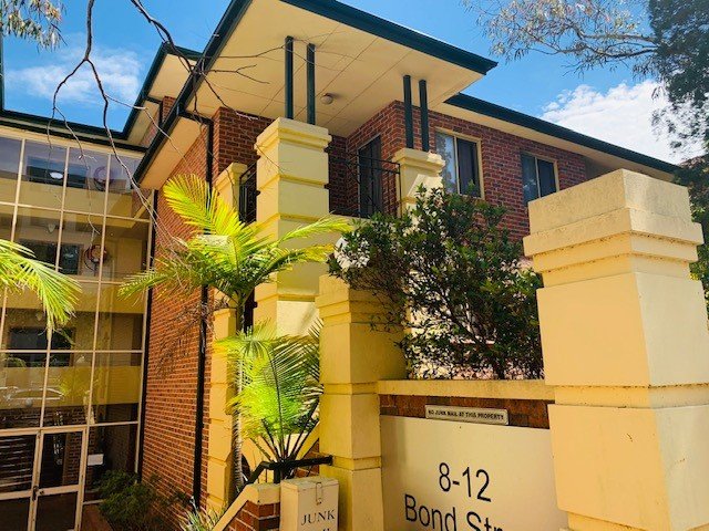 7/8-12 Bond Street HURSTVILLE 1