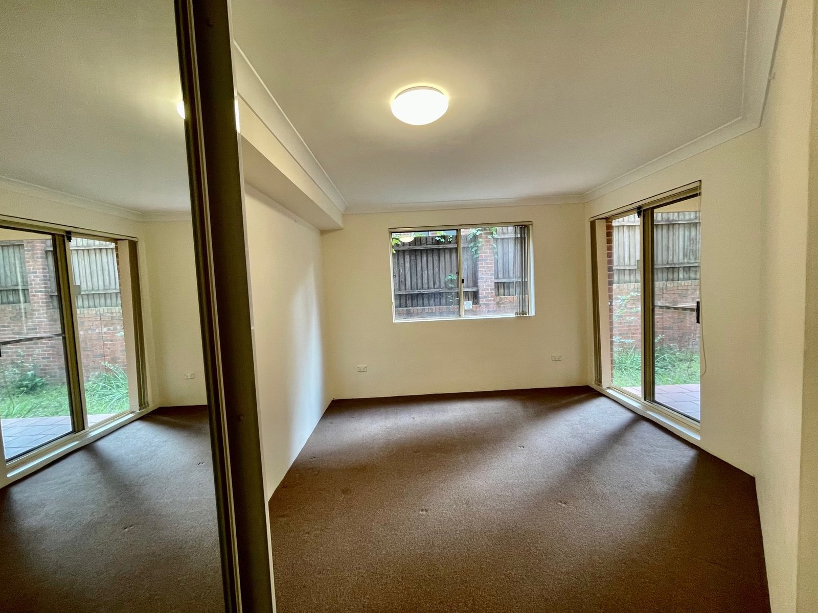 7/8-12 Bond Street HURSTVILLE 5