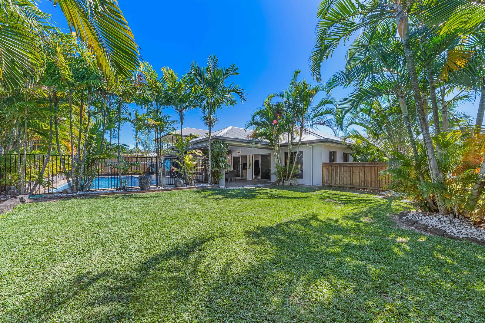 78 Abell Road CANNONVALE 1