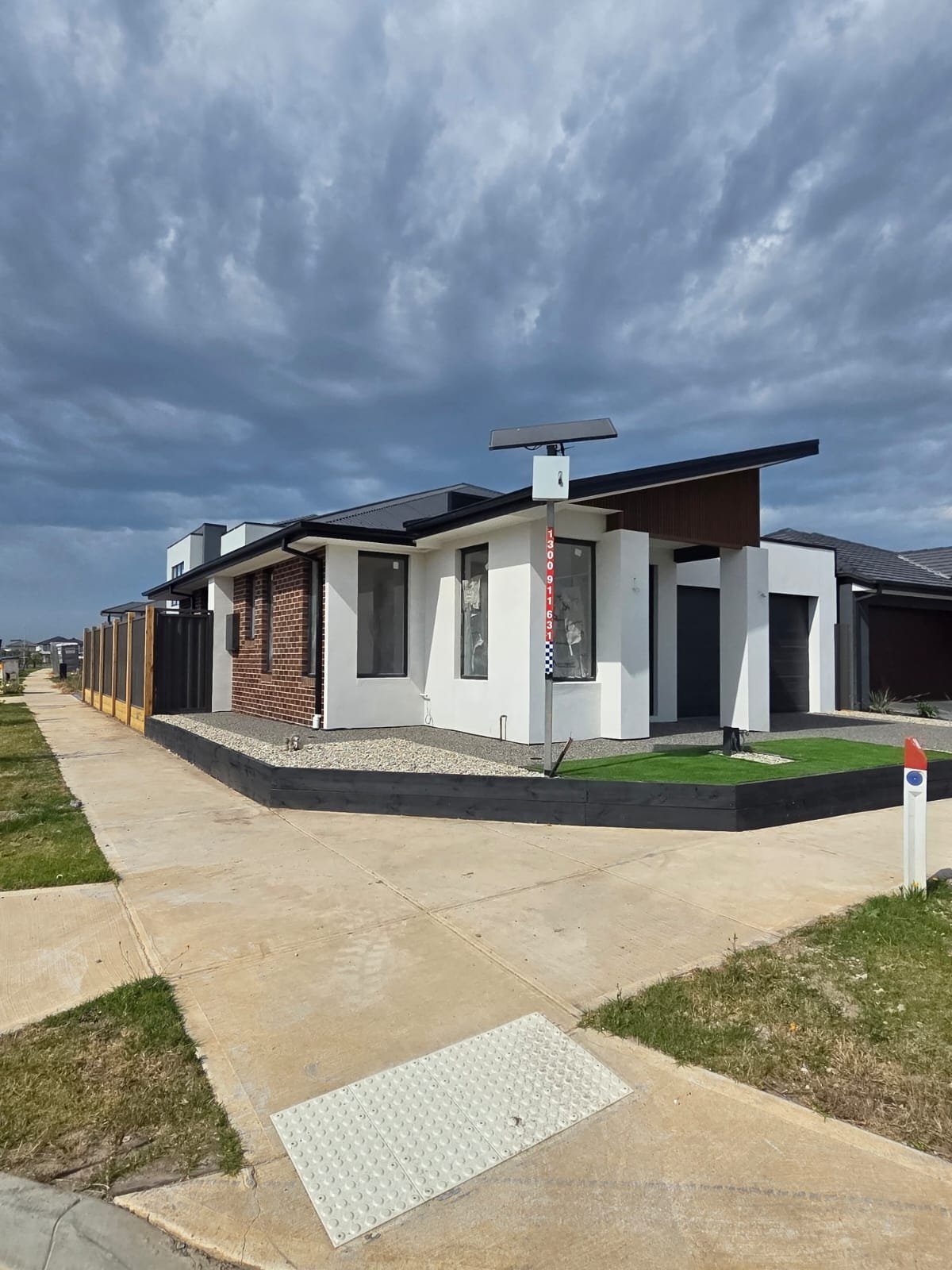 78 Broadway Street BERWICK 2