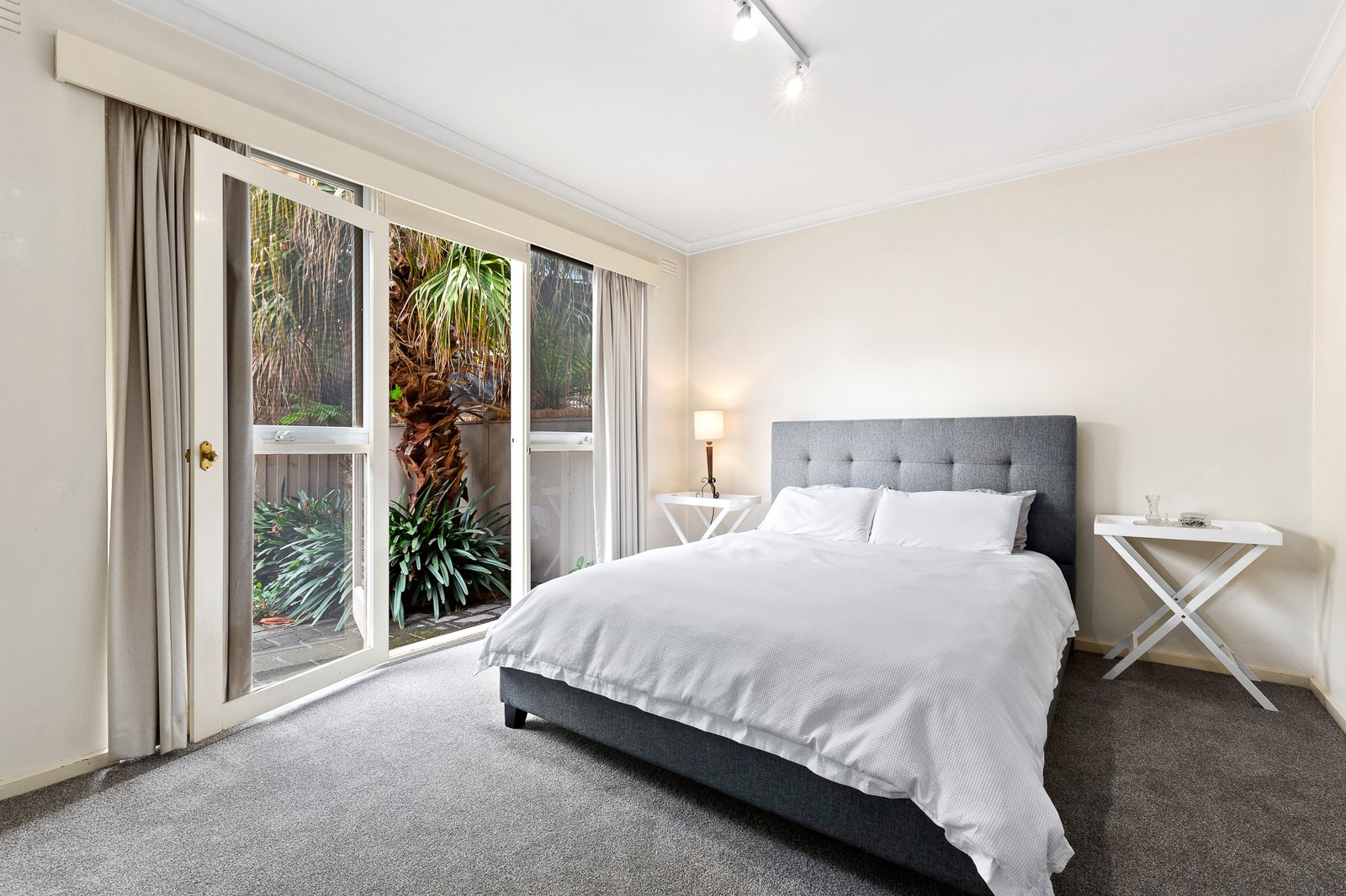 Gallery: 7/8 Cavendish Place