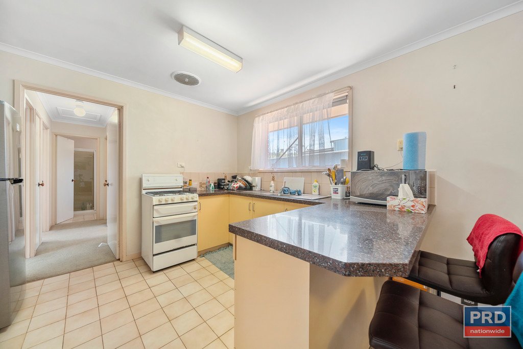 7/8 Clarke Street KENNINGTON 4