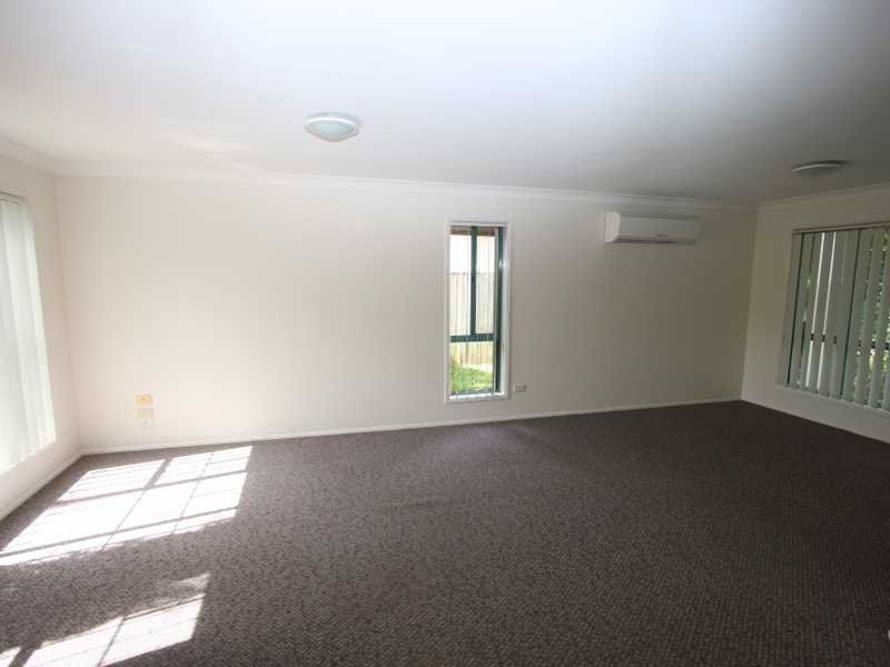 78 Clear River Boulevard ASHMORE 2