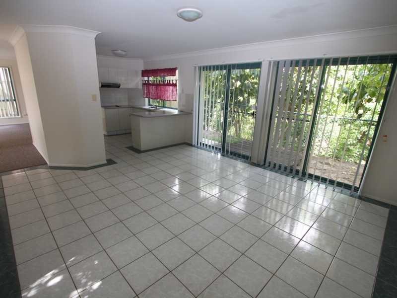 78 Clear River Boulevard ASHMORE 3