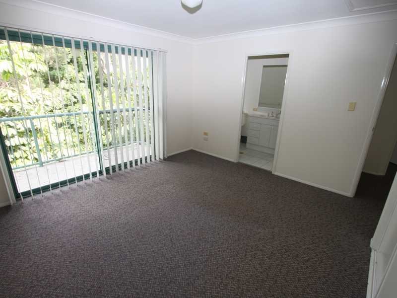 78 Clear River Boulevard ASHMORE 7