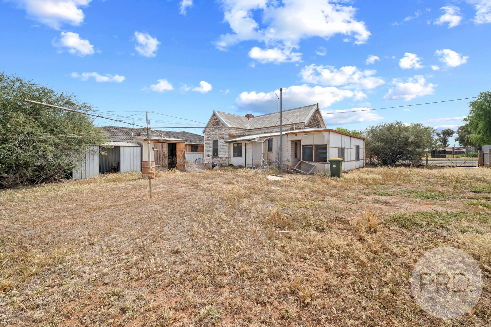78 Drummond Street LOCKHART 6
