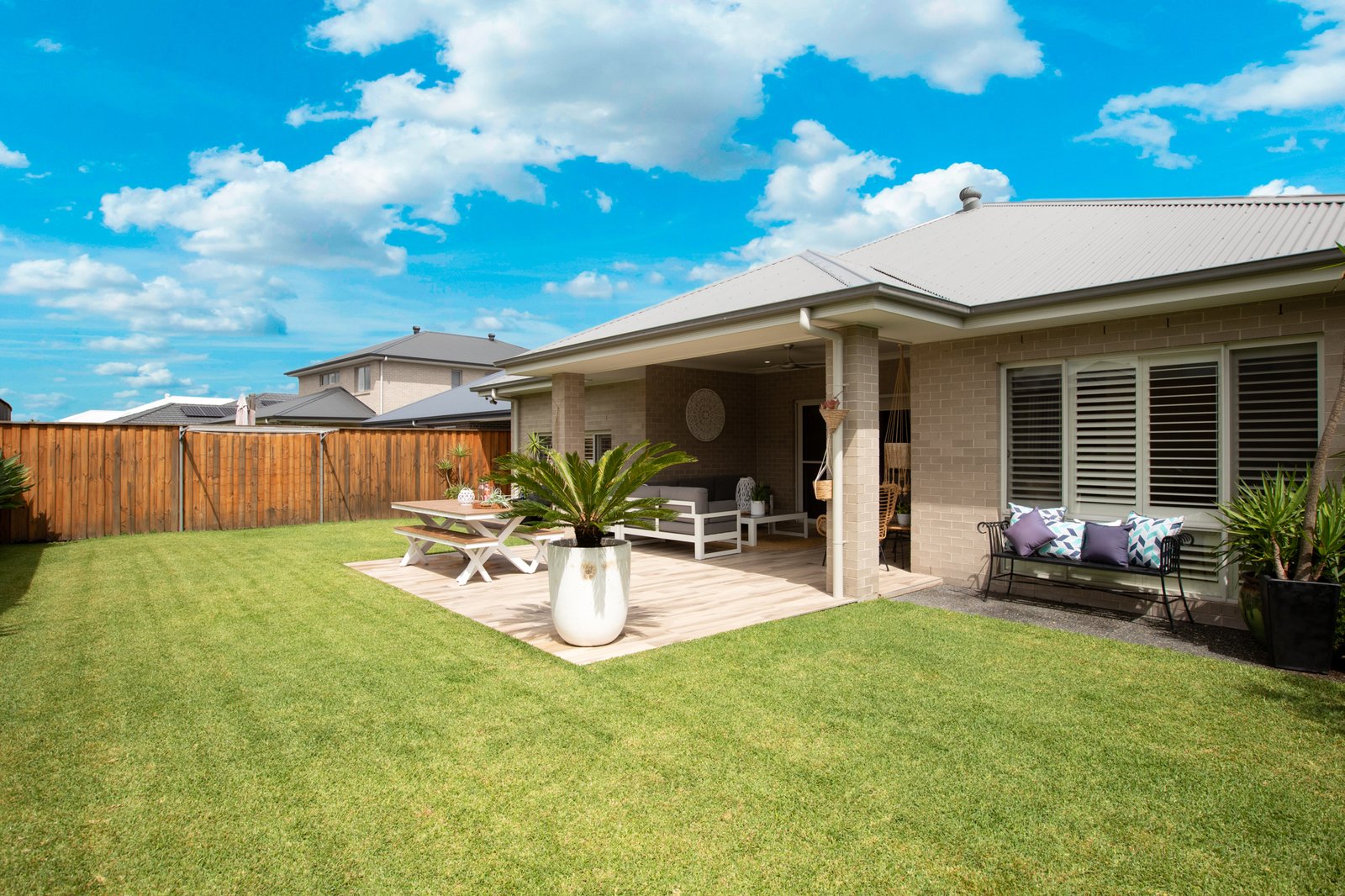 78 Emperor Parade CHISHOLM 22