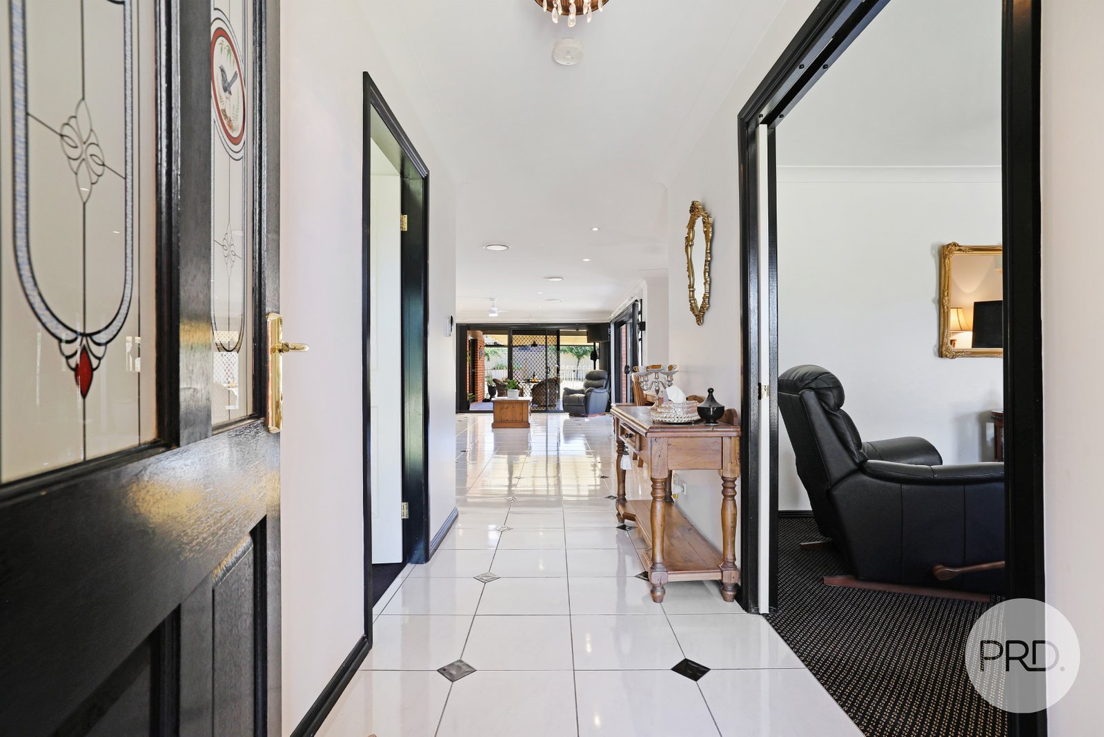 78 Gill Street MOONBI 4