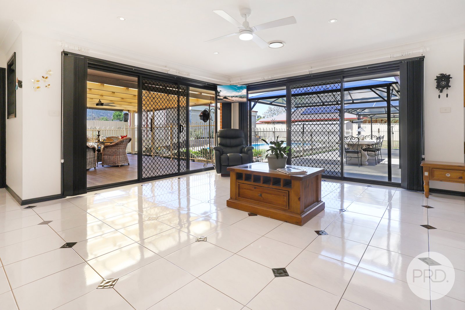 78 Gill Street MOONBI 14