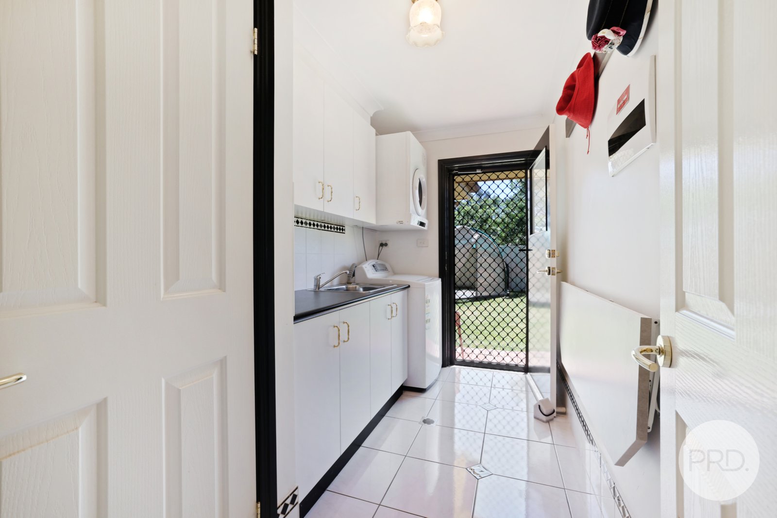 78 Gill Street MOONBI 22