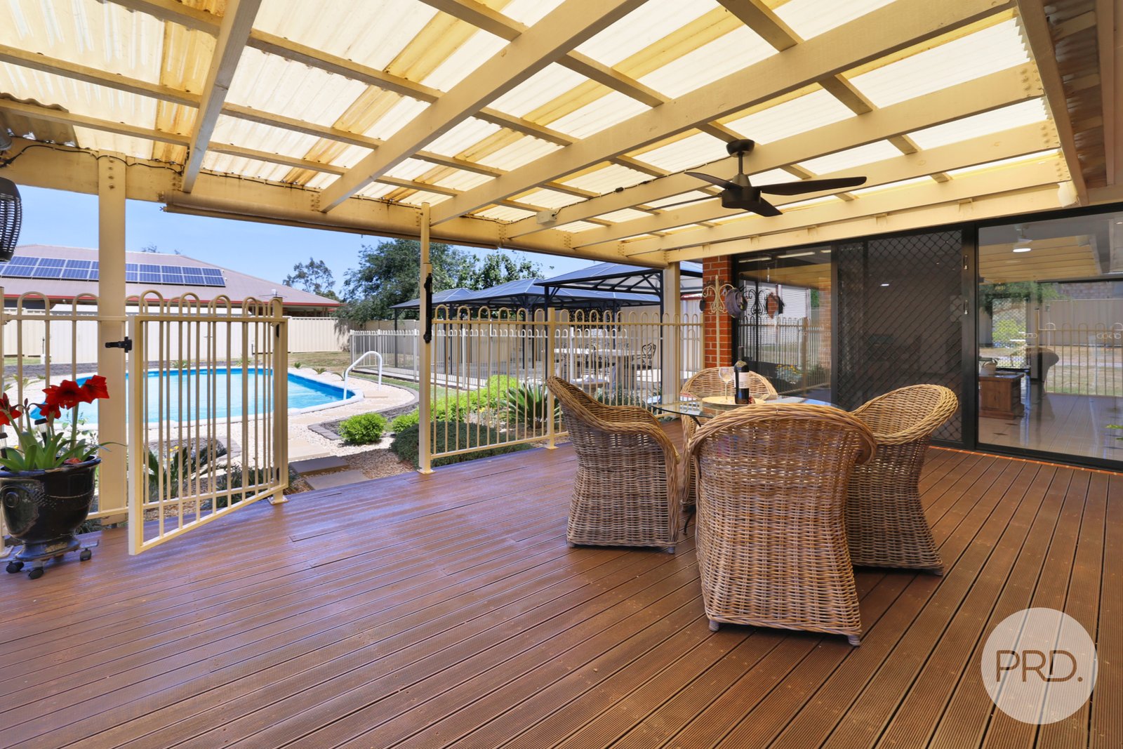 78 Gill Street MOONBI 25