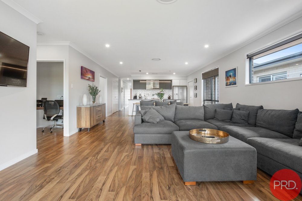 78 Grand Parade RUTHERFORD 7