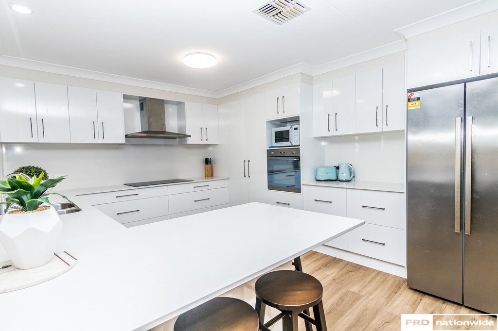 78 Grant Street TAMWORTH 5