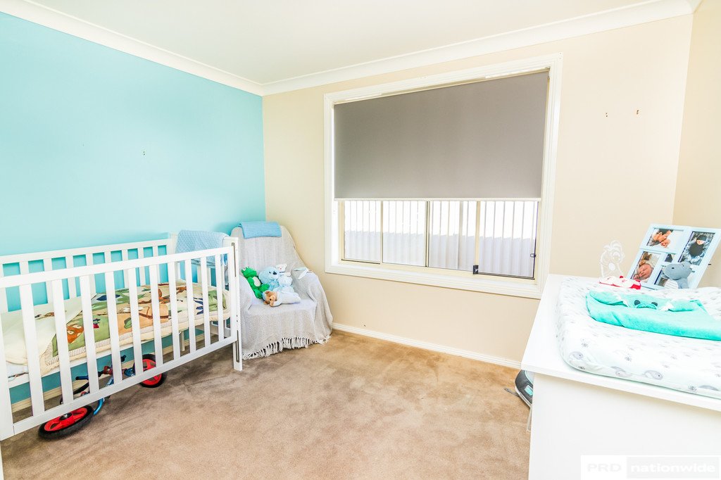 78 Grant Street TAMWORTH 8