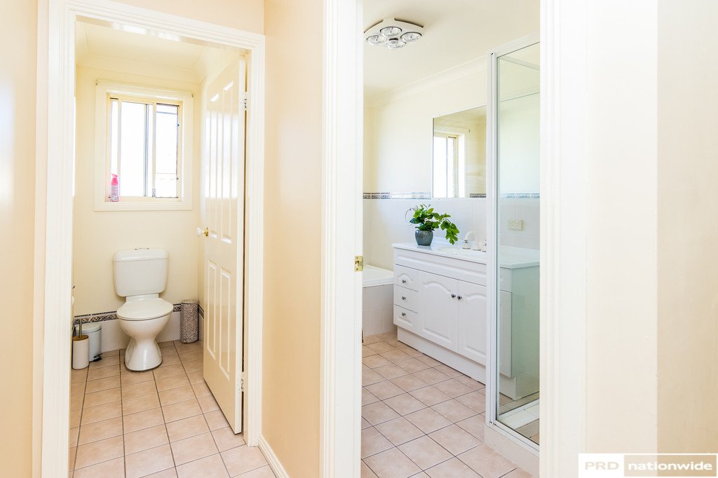 78 Grant Street TAMWORTH 9