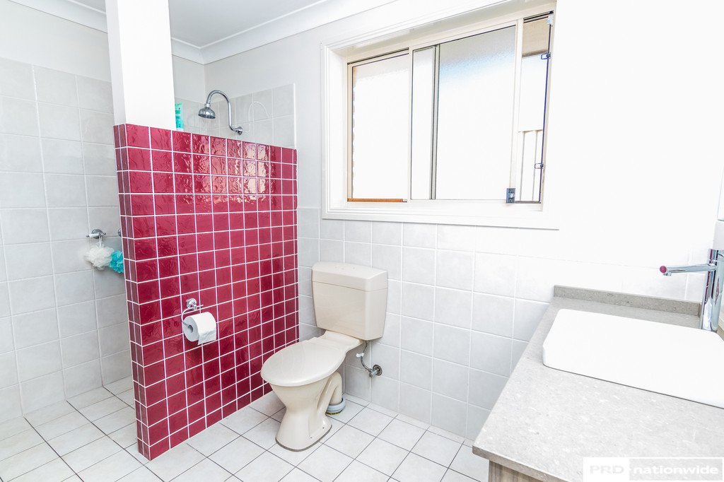 78 Grant Street TAMWORTH 15