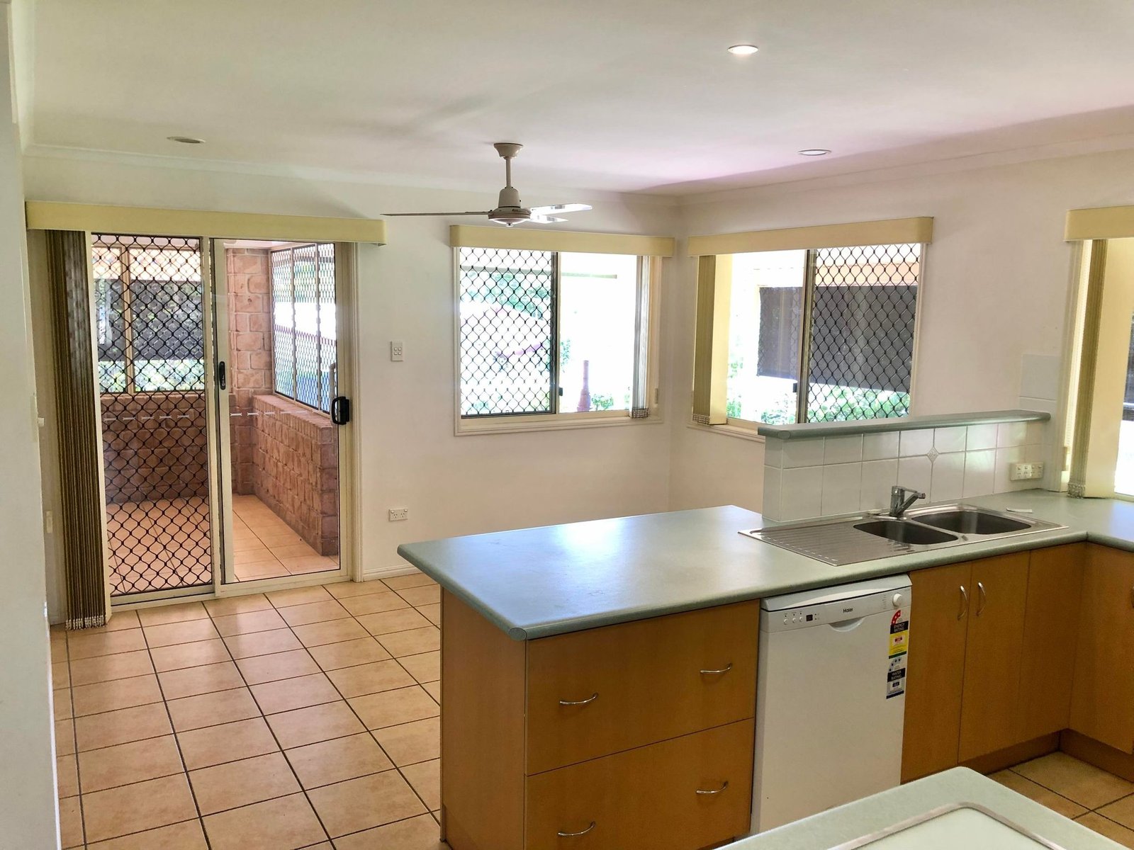 78 Hampton Drive TANNUM SANDS 6