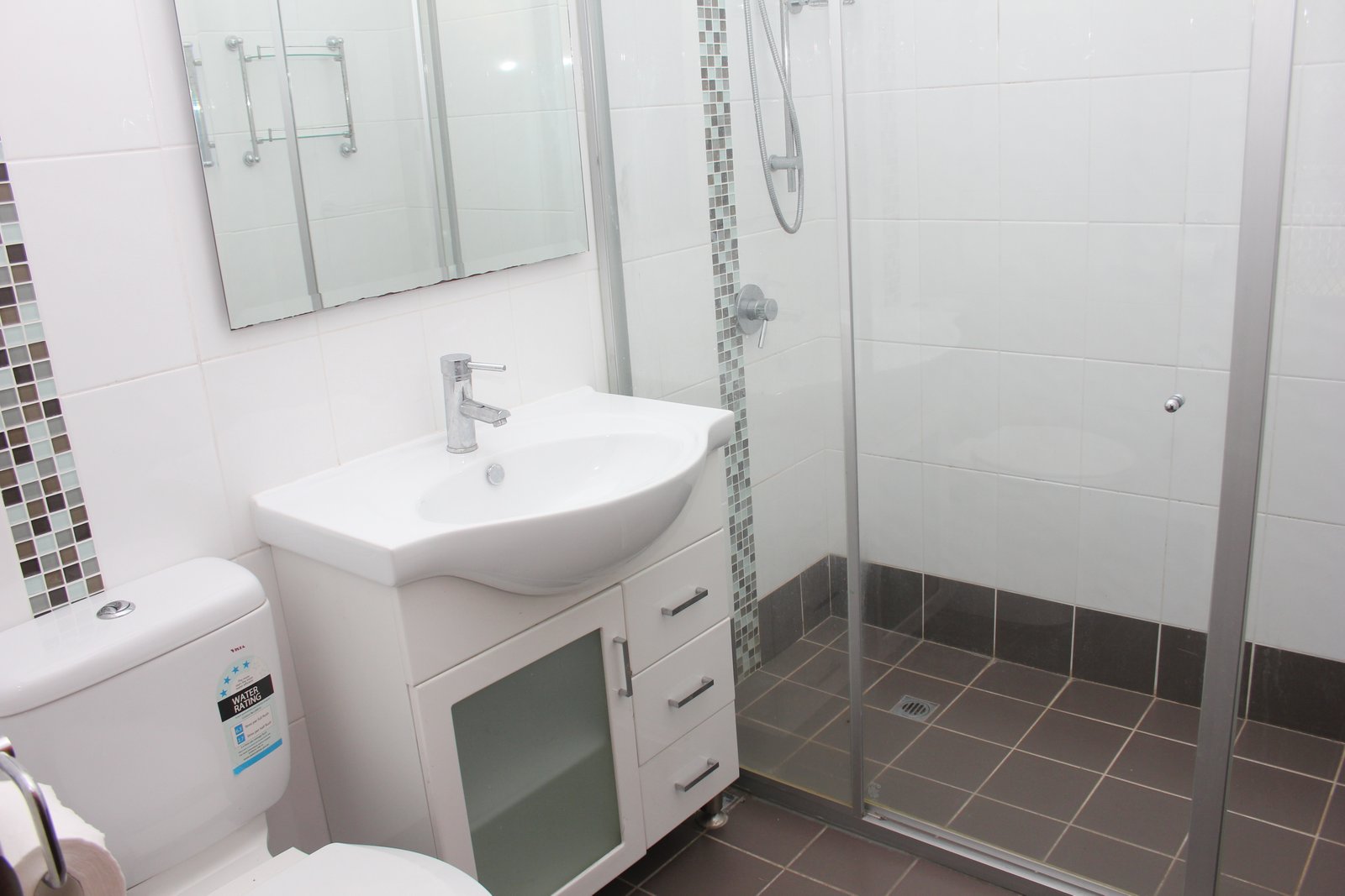 78 Hollywood Street MONTEREY 7