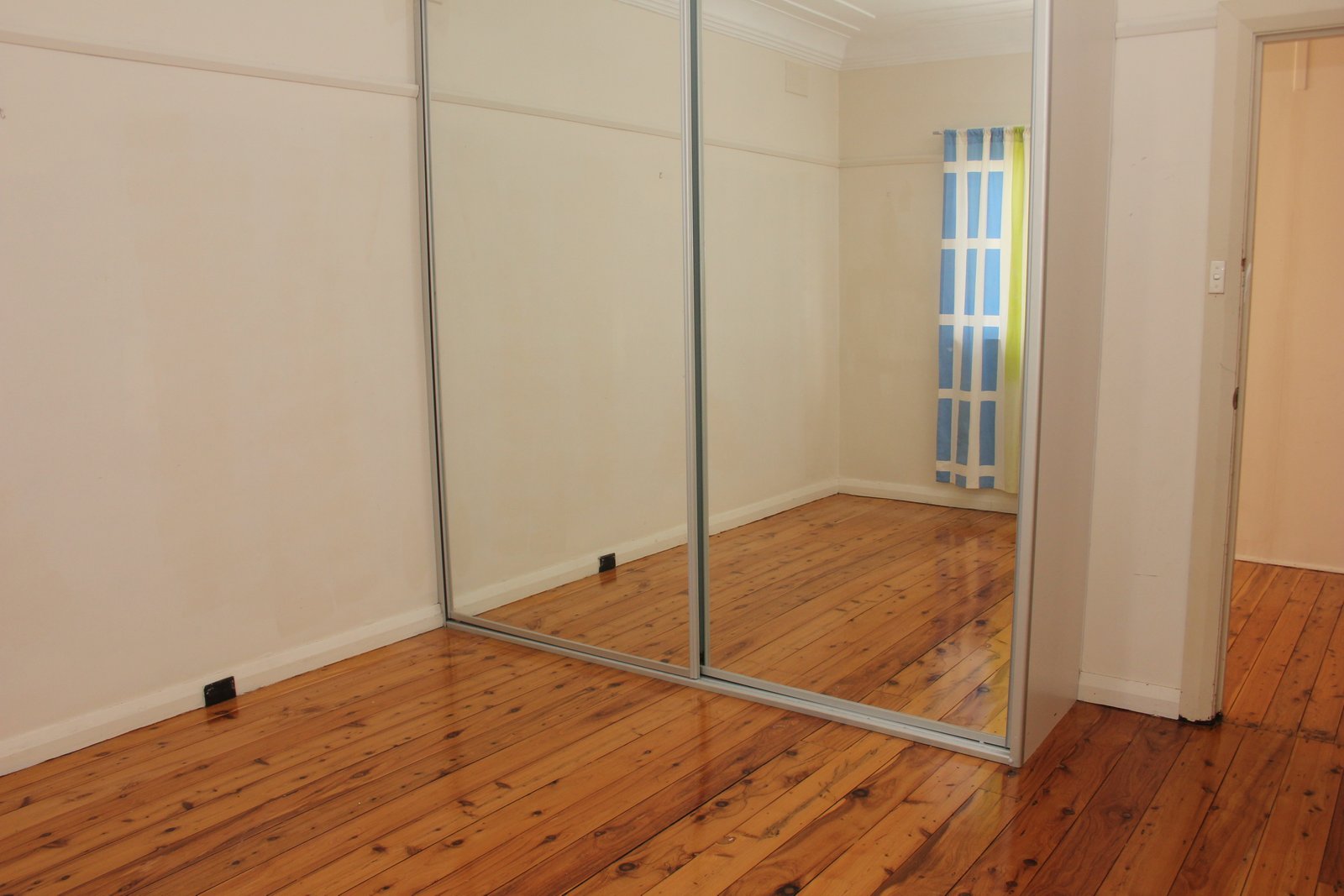 78 Hollywood Street MONTEREY 9