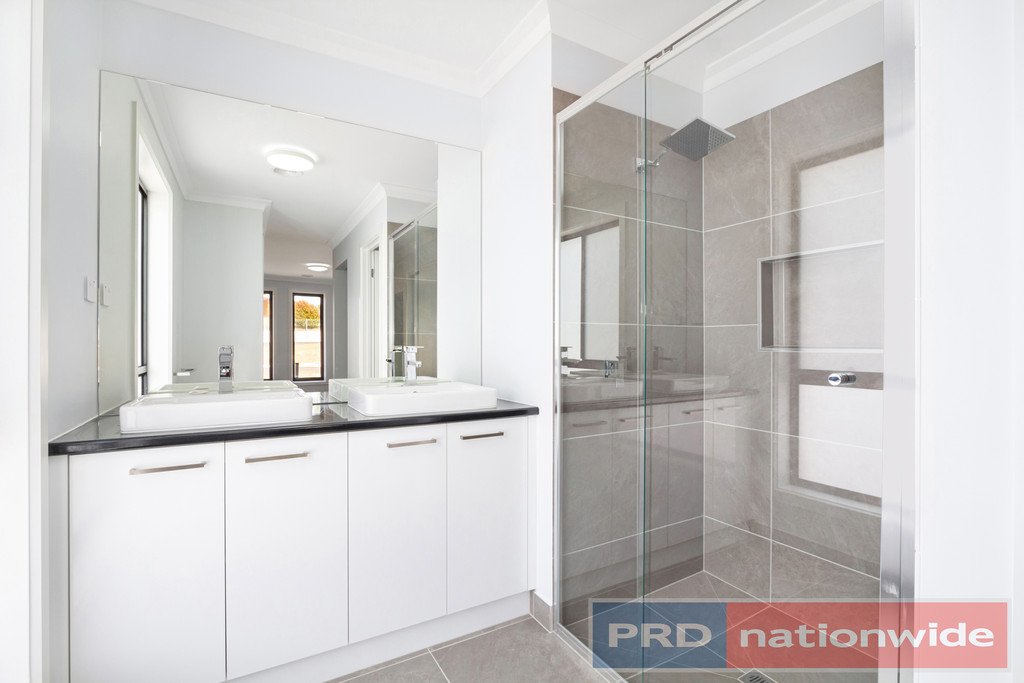 78 Howe Street MINERS REST 9