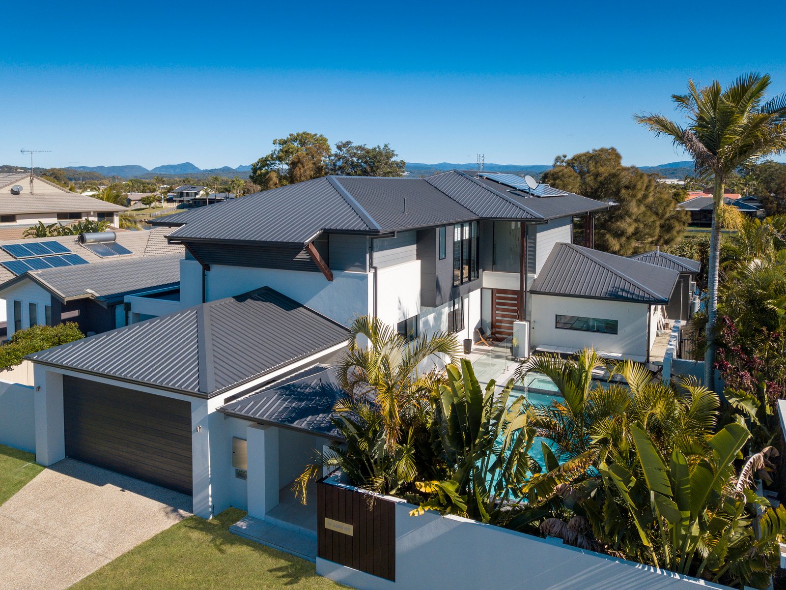 78 Jabiru Avenue BURLEIGH WATERS 1