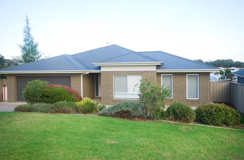 78 Kaloona Drive BOURKELANDS 1