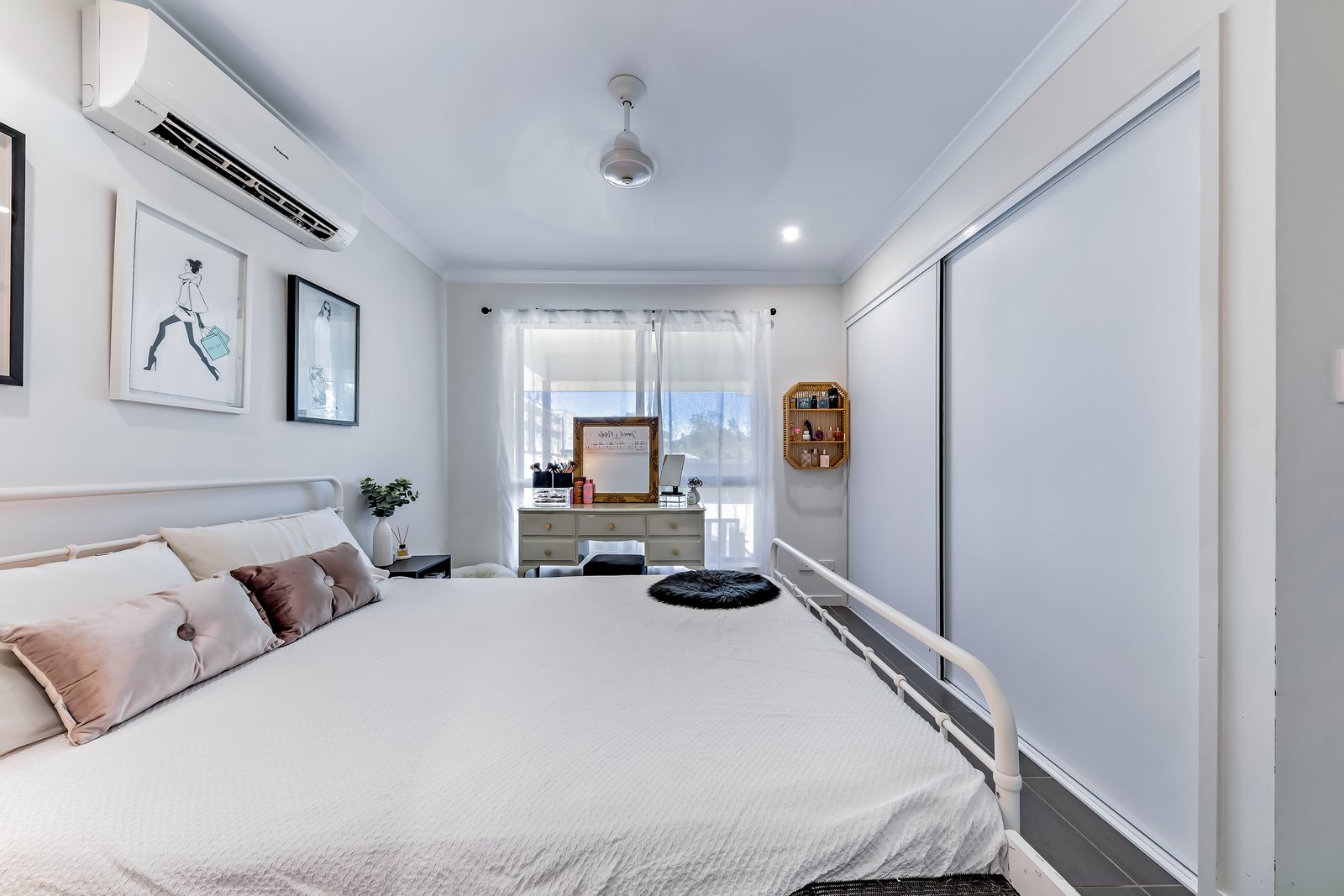 78 Macarthur Drive CANNONVALE 8