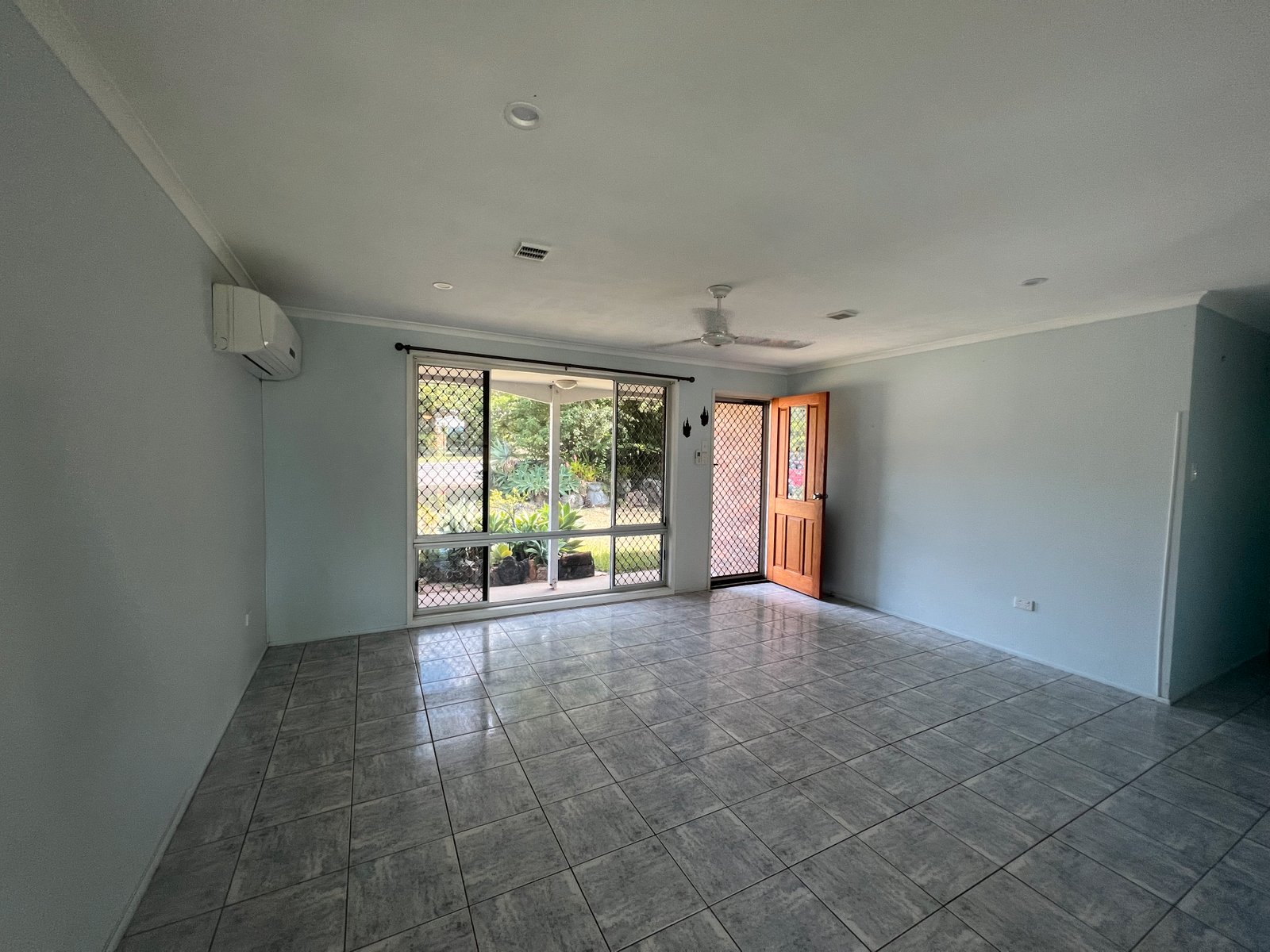 78 Malpas Street BOYNE ISLAND 6