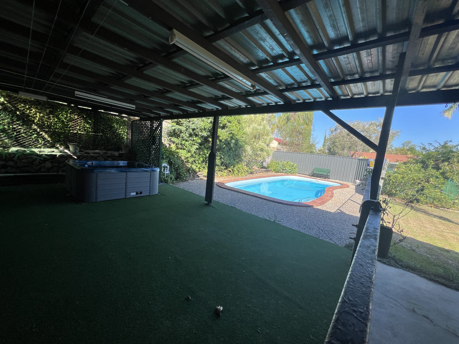 78 Malpas Street BOYNE ISLAND 13