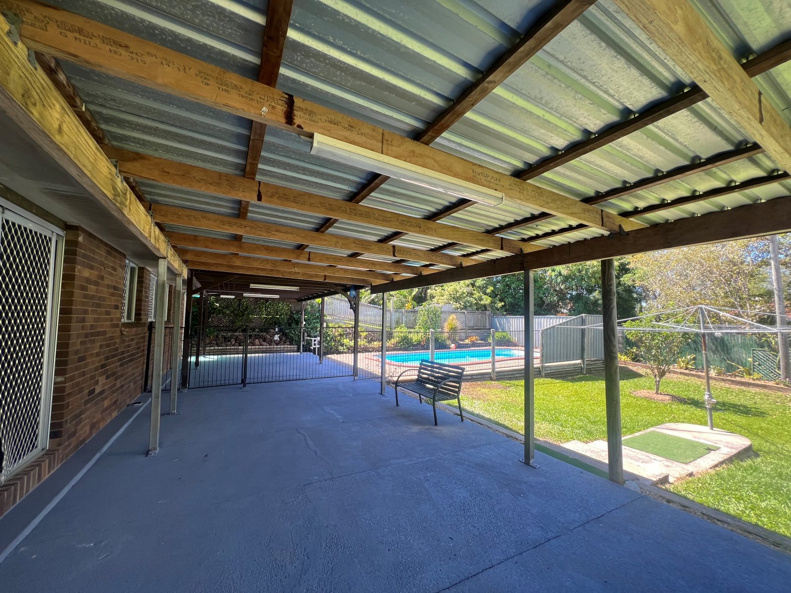 78 Malpas Street BOYNE ISLAND 11